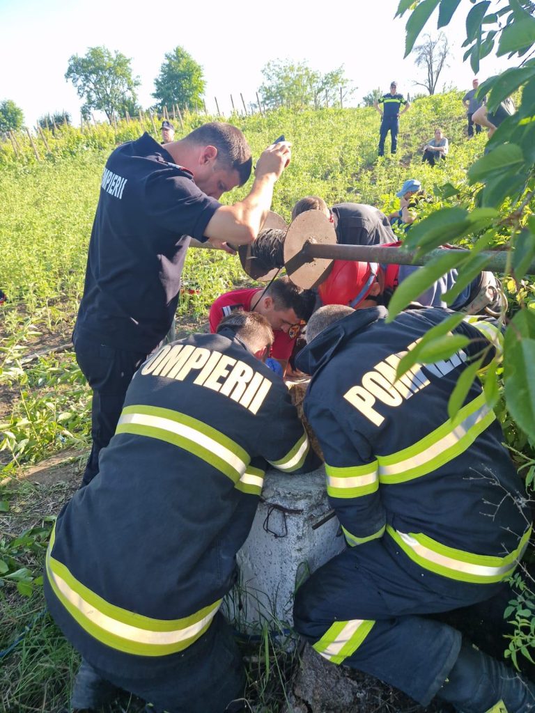 Femeie găsită moartă într-o fântână la Portari, comuna Zăpodeni