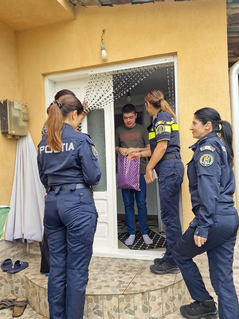 Ziua Eroilor cu polițiștii vasluieni
