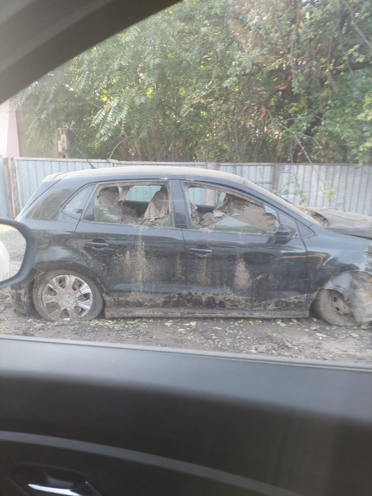 Pompierii militari din Vaslui sprijină localnicii din satul Costache Negri, județul Galați