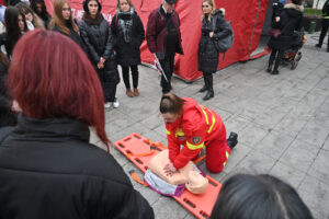 „Cine salvează o viață, salvează o lume” – SMURD Vaslui sărbătorește 15 ani de activitate!
