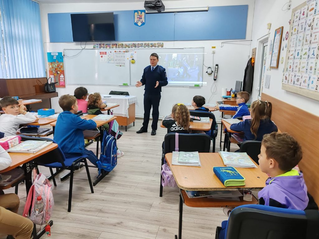 „Ora de civilizație” - împreună cu jandarmii vasluieni! 