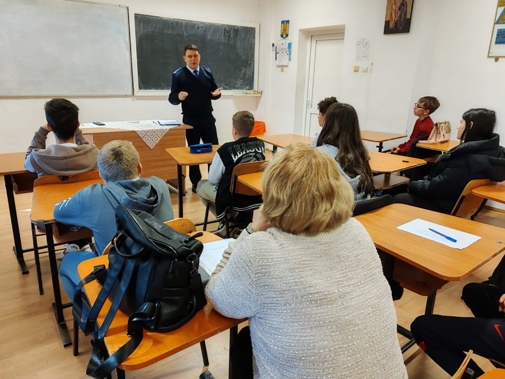 „Ora de civilizație” - împreună cu jandarmii vasluieni! 