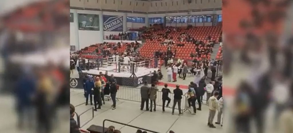 Cinci sportivi din cadrul Secției de kickboxing a Clubului Ippon Mediaș