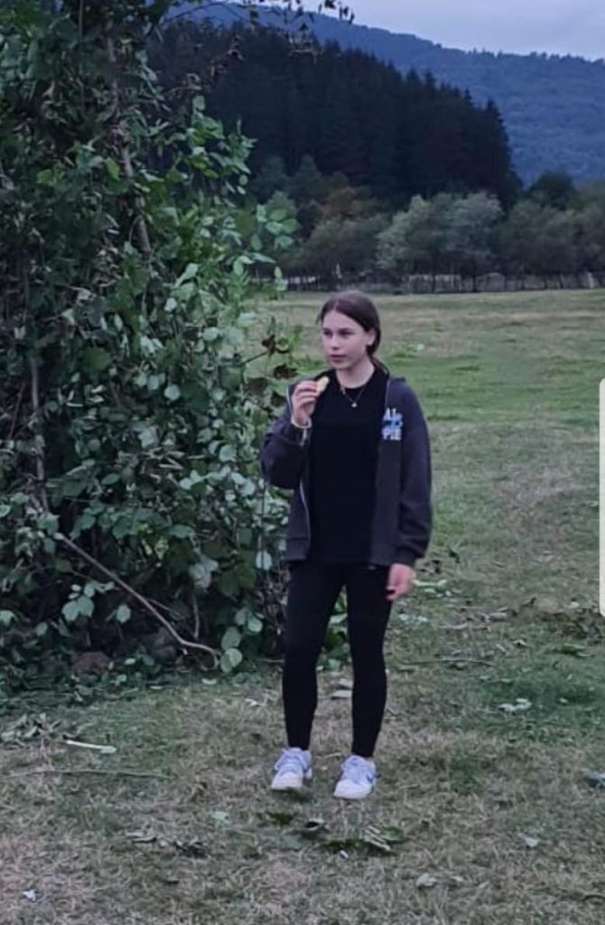 Polițiștii din Mureș sunt în căutarea unei minore de 15 ani