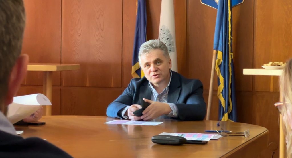 Pe 4 martie 2025, începând cu ora 16:00, a avut loc la sediul Primăriei Mediaș