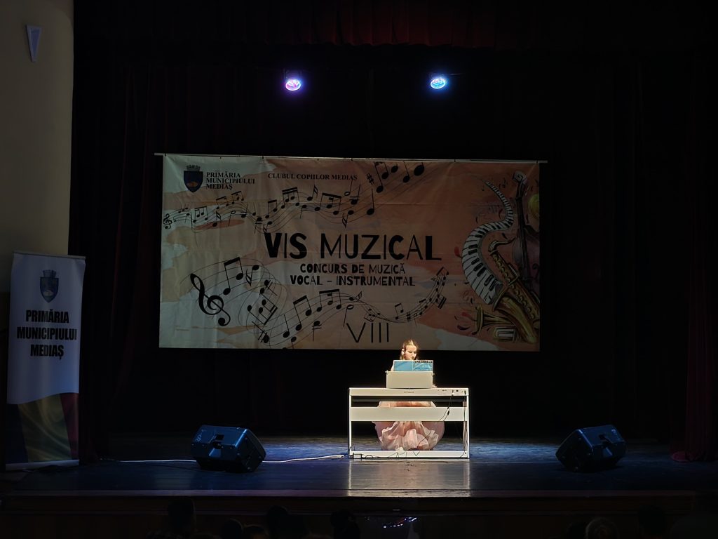 A VIII-a ediție a concursului interjudețean de muzică vocal-instrumentală „Vis Muzical”