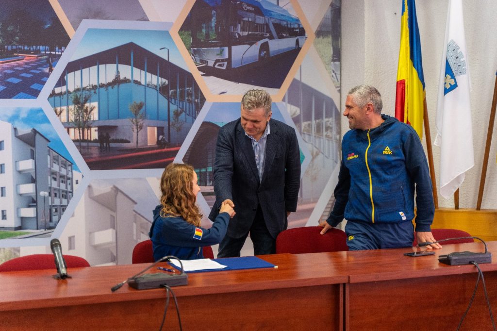 Atleta medieșeană Alexandra Hudea a devenit dublu legitimată