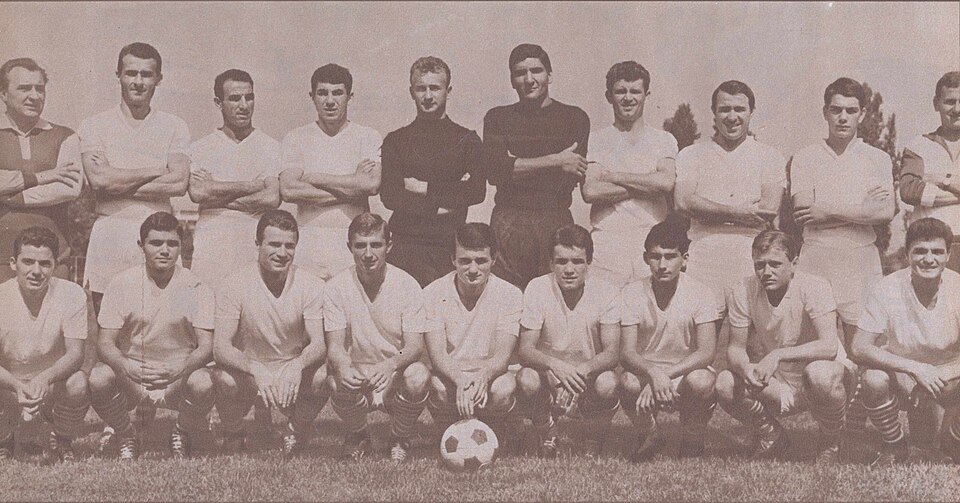 La 13 iunie 1965, echipa masculină de volei a clubului Rapid București